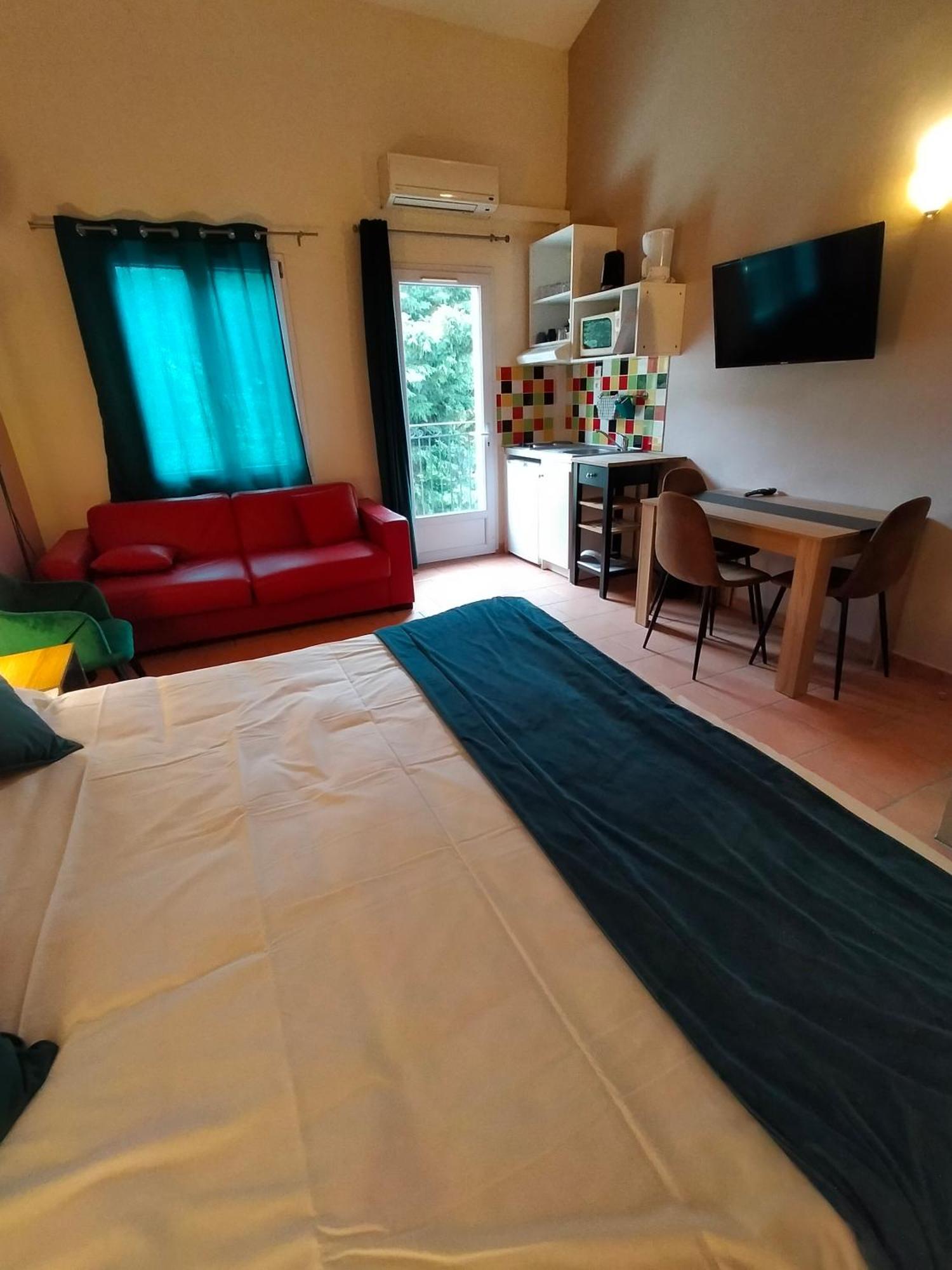 Appart'Hotel Festival Sud Aqua - Avignon Tgv Dış mekan fotoğraf