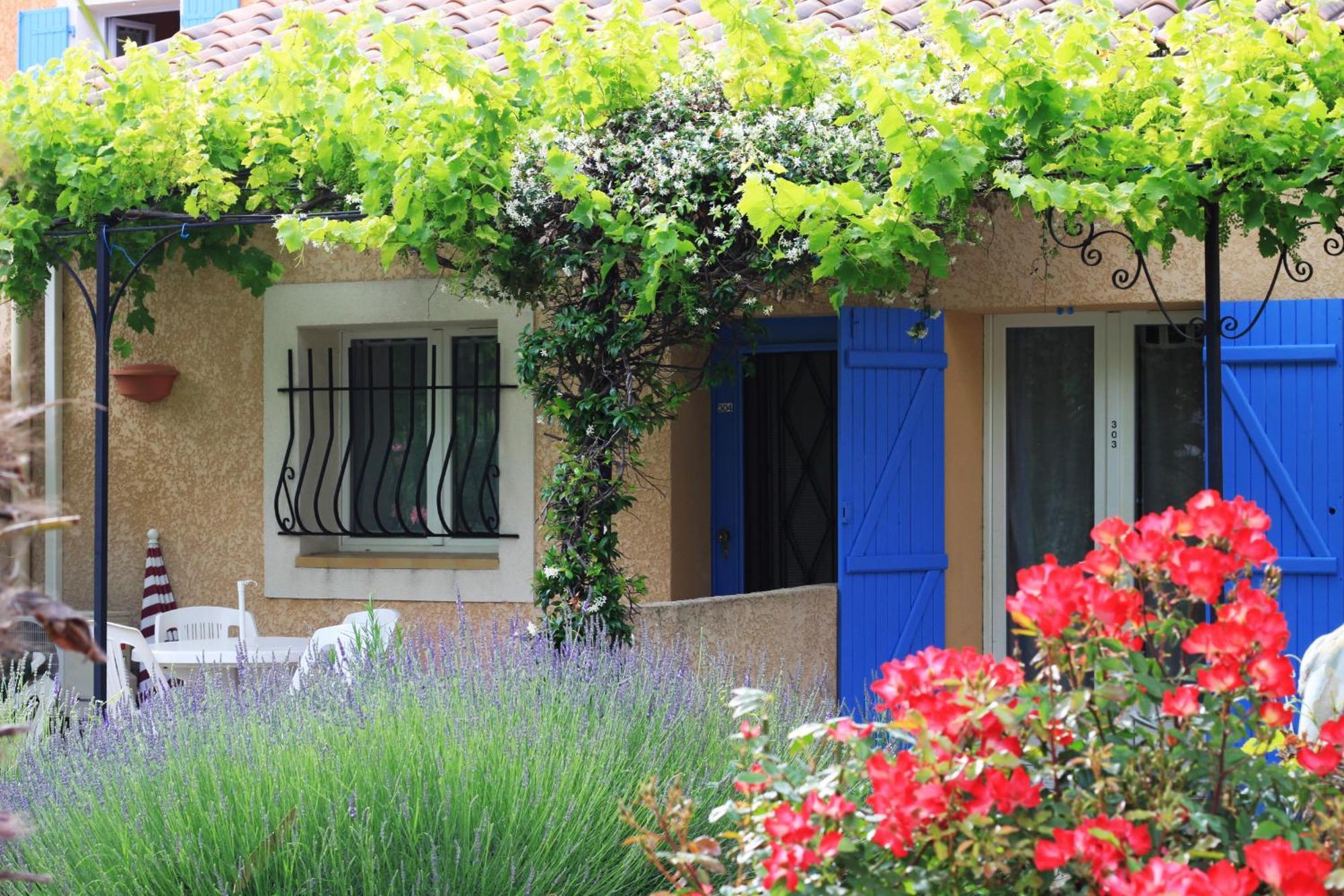 Appart'Hotel Festival Sud Aqua - Avignon Tgv Dış mekan fotoğraf