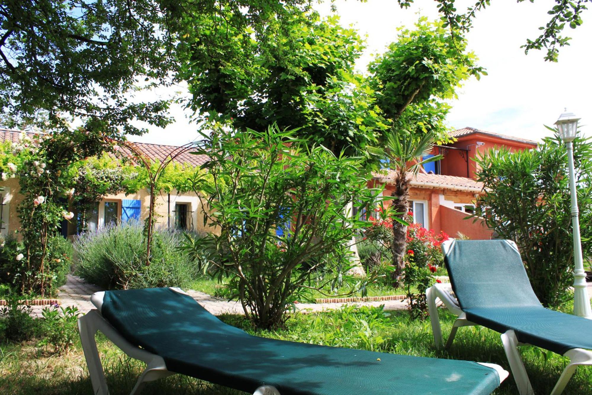 Appart'Hotel Festival Sud Aqua - Avignon Tgv Dış mekan fotoğraf